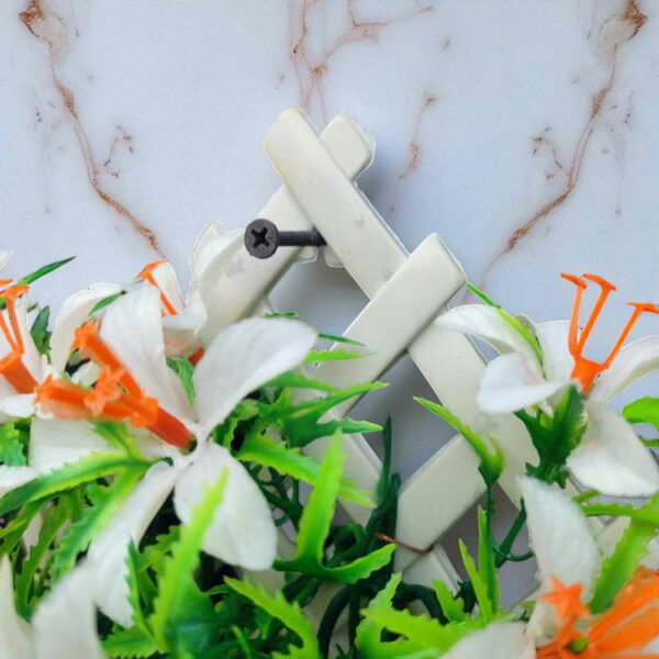 Bunga Rambat Dinding Jocelyn Florist