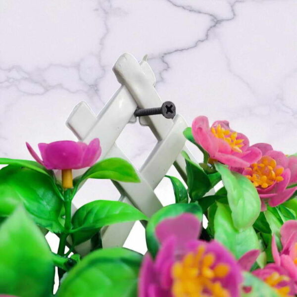 Bunga Rambat Dinding Jocelyn Florist